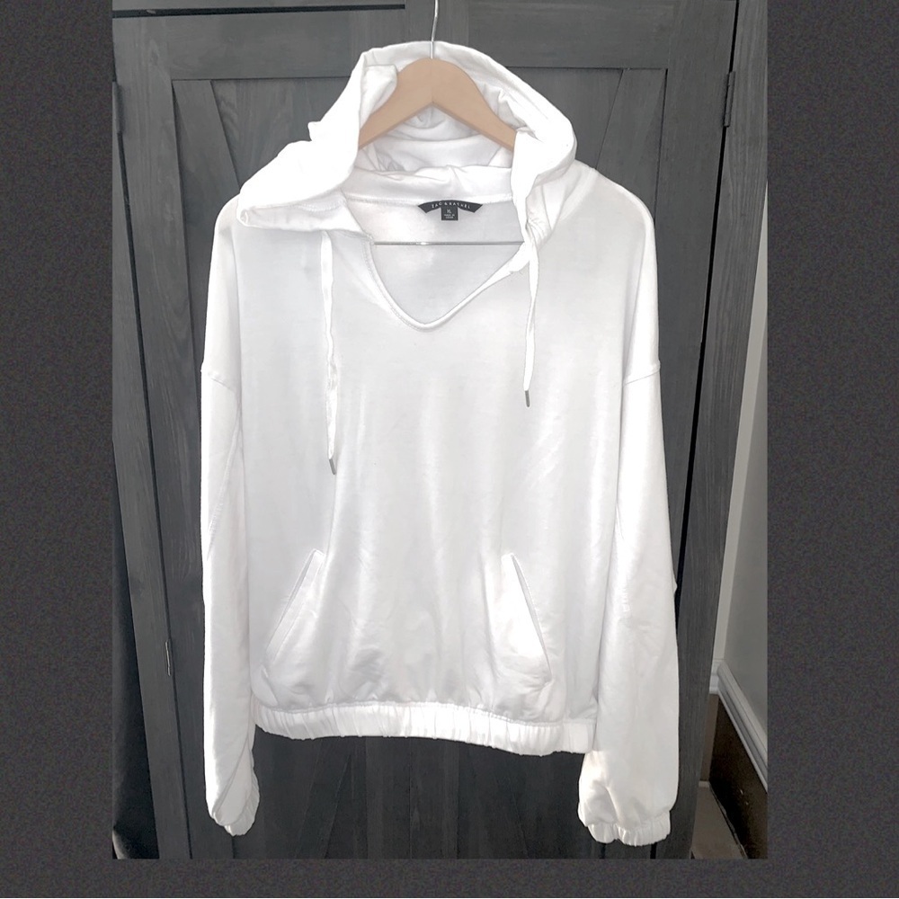 White lightweight Hoodie Zac & Rachel women’s XL